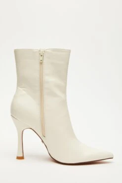 Cream Faux Leather Ankle Boots -Chic Summer Shop 00100035128 ZS