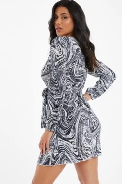 Black Plisse Swirl Wrap Dress -Chic Summer Shop 00100036323 XB