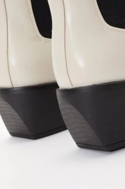 Cream Faux Leather Elasticated Western Boots 12 Cream Faux Leather Elasticated Western Boots -Chic Summer Shop 00100036893 ZB