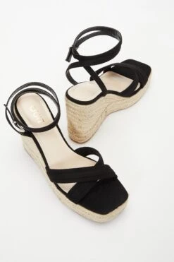 Black Cross Strap Wedges -Chic Summer Shop 00100037265 XS
