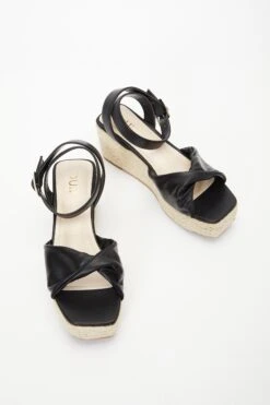 Black Twist Front Wedges -Chic Summer Shop 00100037274 XS