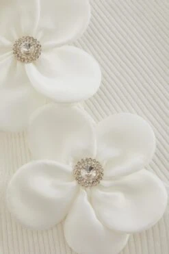 Cream Knitted Flower Bodysuit -Chic Summer Shop 00100039152 ZS